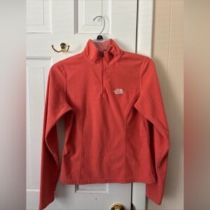 Women’s The North Face , 1/4 zip Fleece Pullover, Peach  Size XS, EUC